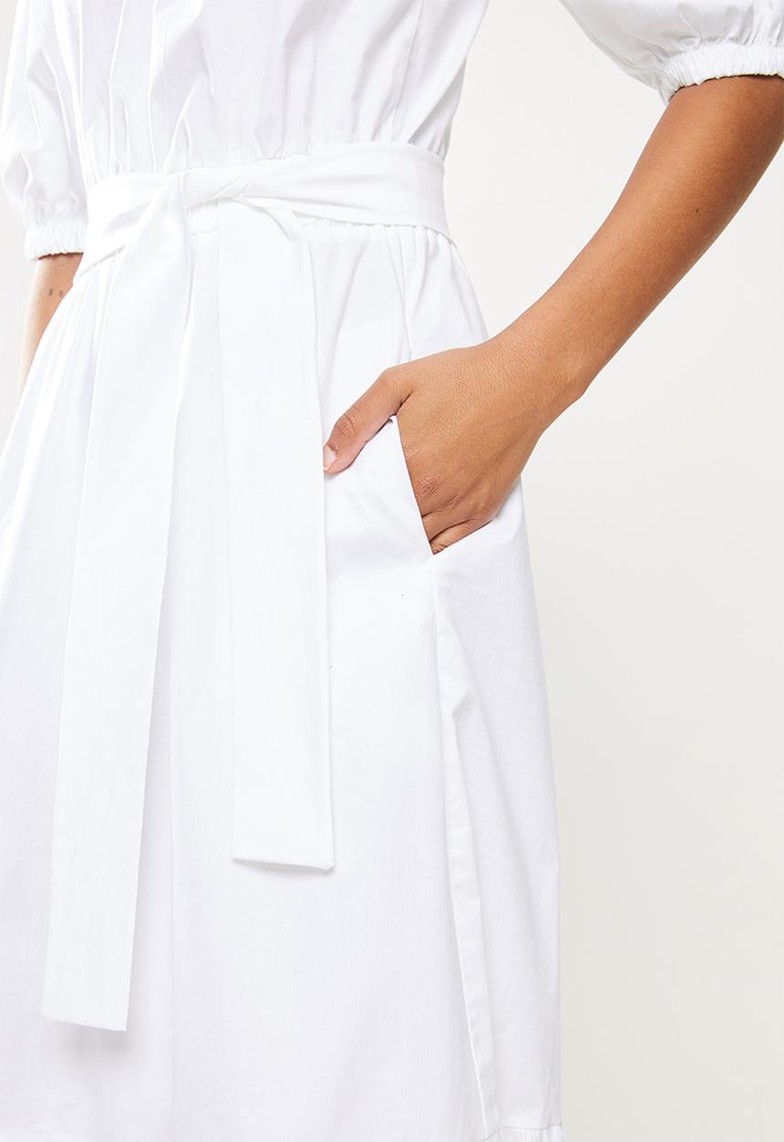 Me&B - Miss candy raglan bellow sleeve dress - white
