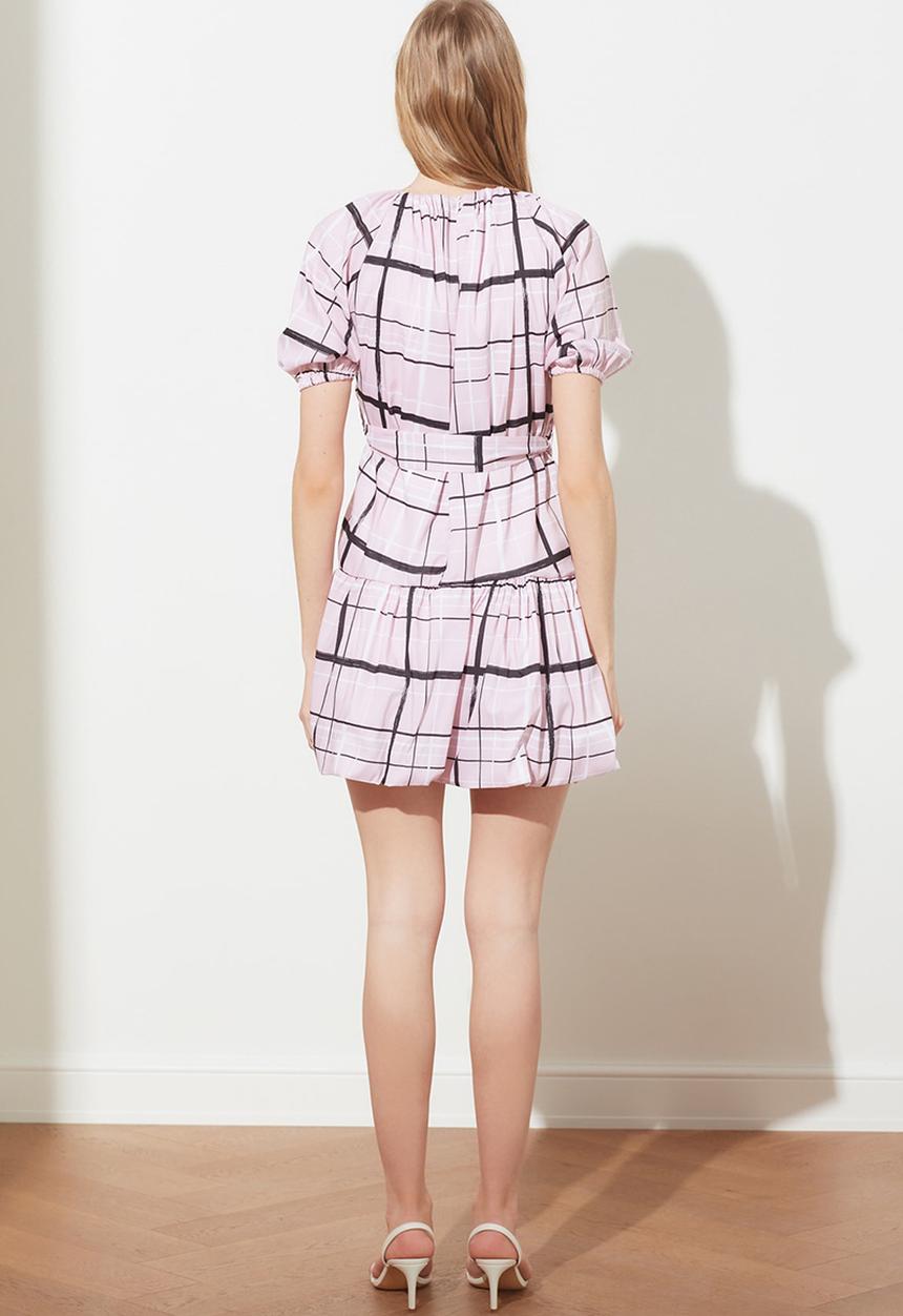 Trendyol - Belted check dress - pink