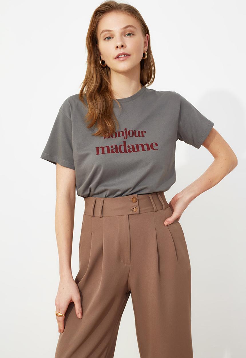 Trendyol - Printed semi-fitted knitted T-shirt - grey