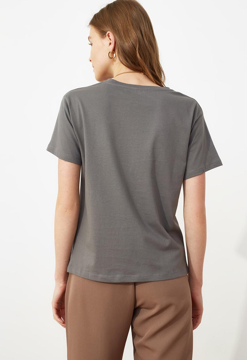 Trendyol - Printed semi-fitted knitted T-shirt - grey