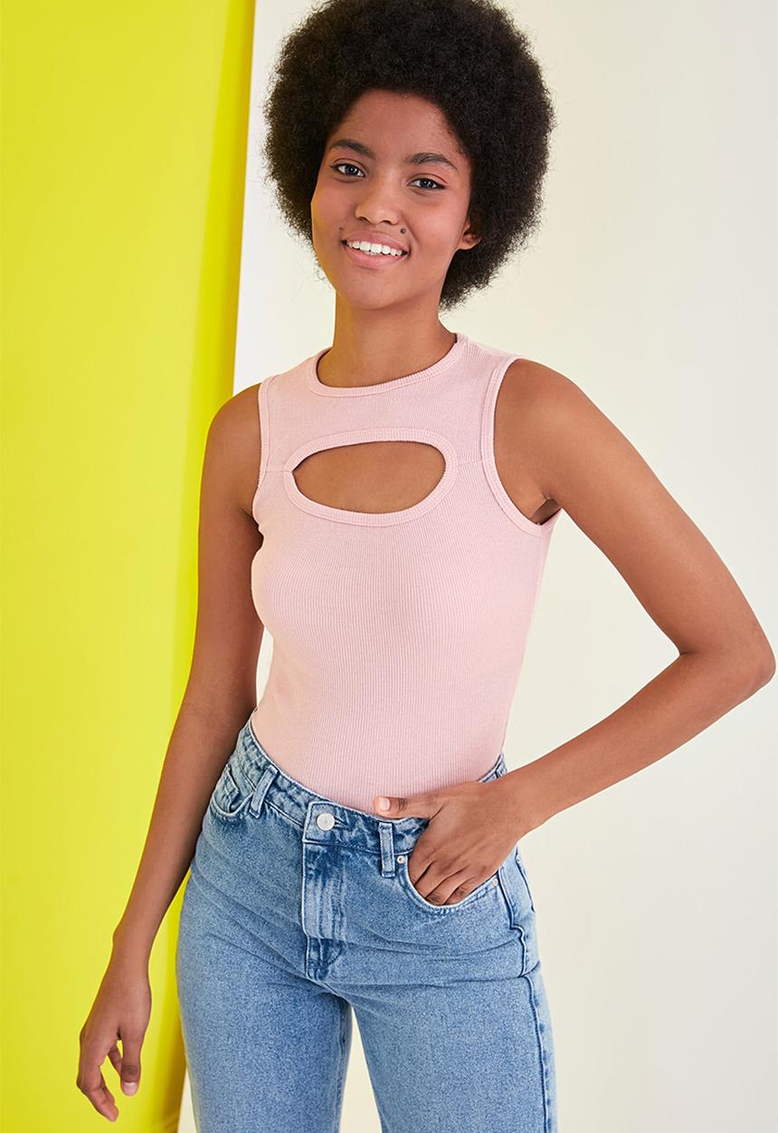 Trendyol - Pink cut out knitted blouse - pink