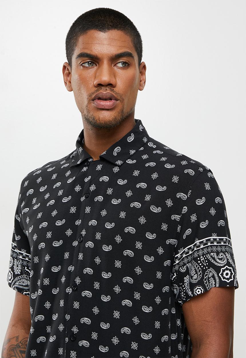 Brave Soul - Paisley print shirt - black