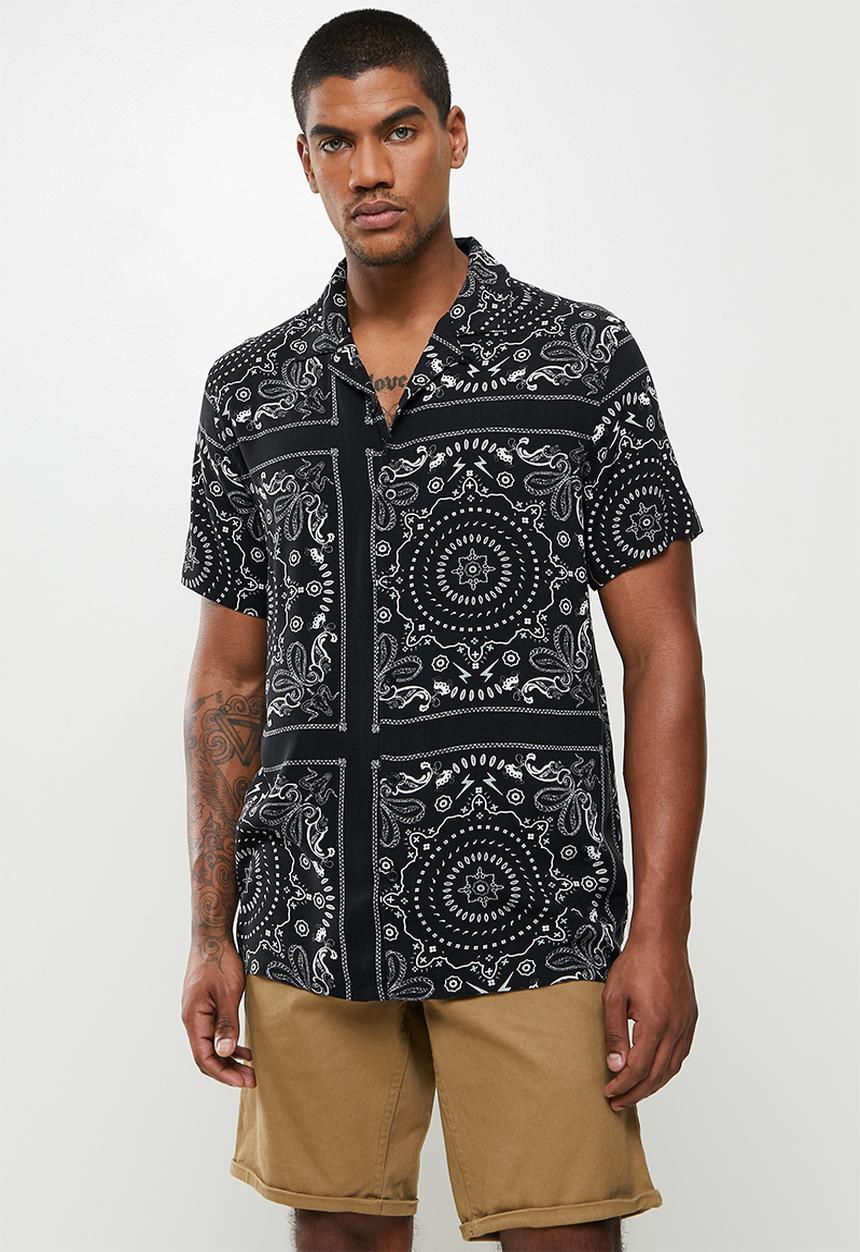 Brave Soul - Fender bandana print shirt - black