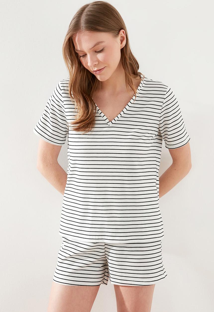 Trendyol - Camisole knitted pyjamas set - white