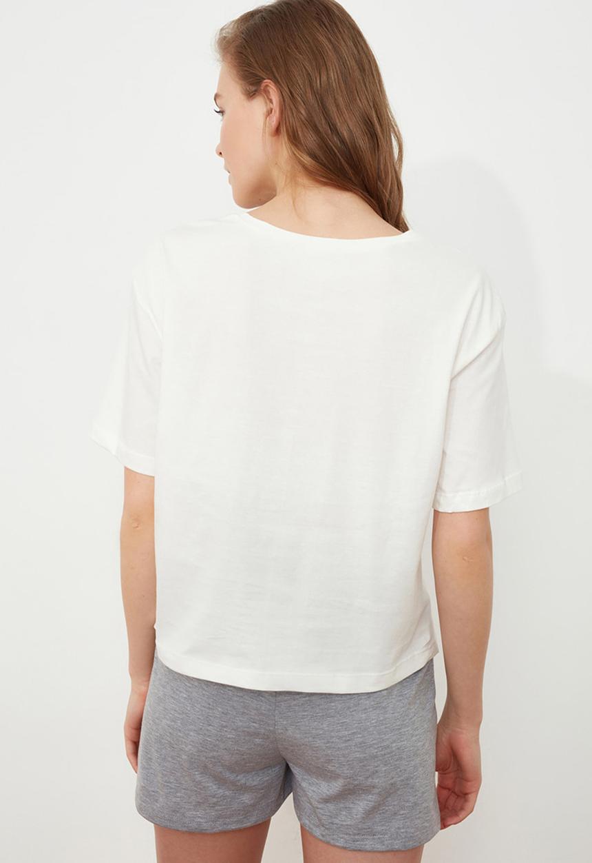 Trendyol - Slogan knitted pajamas set - white & grey 