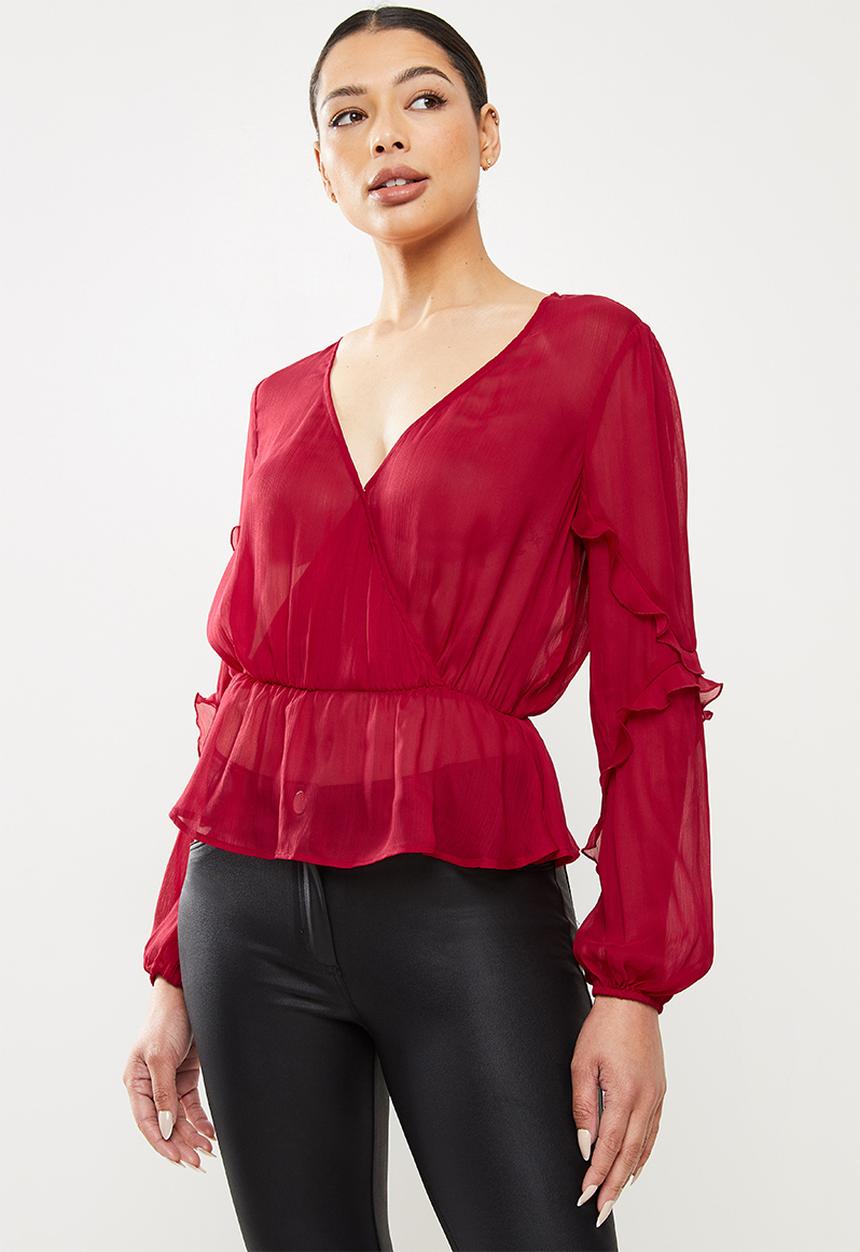 GUESS - Long sleeve azell ruffle sleeve top - red