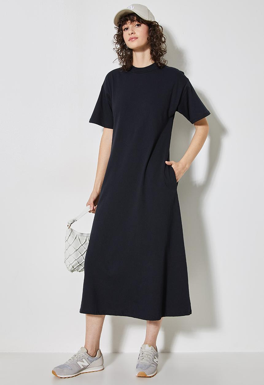 Superbalist - Trapeze t-shirt dress with pockets - black