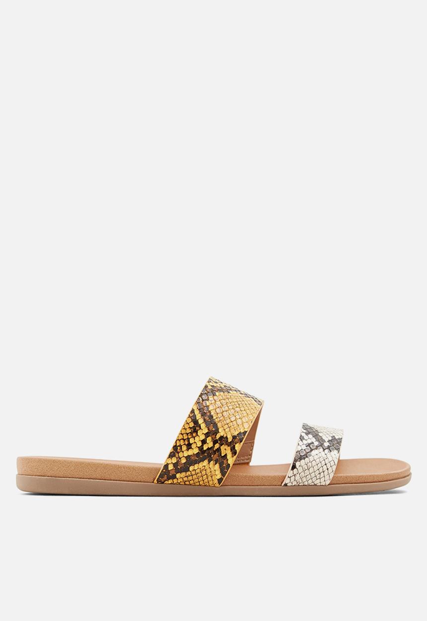Call It Spring - Drabeth sandal - dark yellow