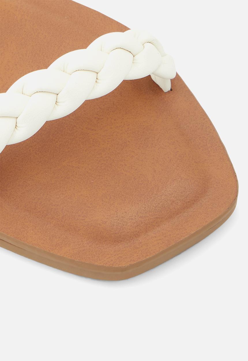 Call It Spring - Elilirwen sandal - white