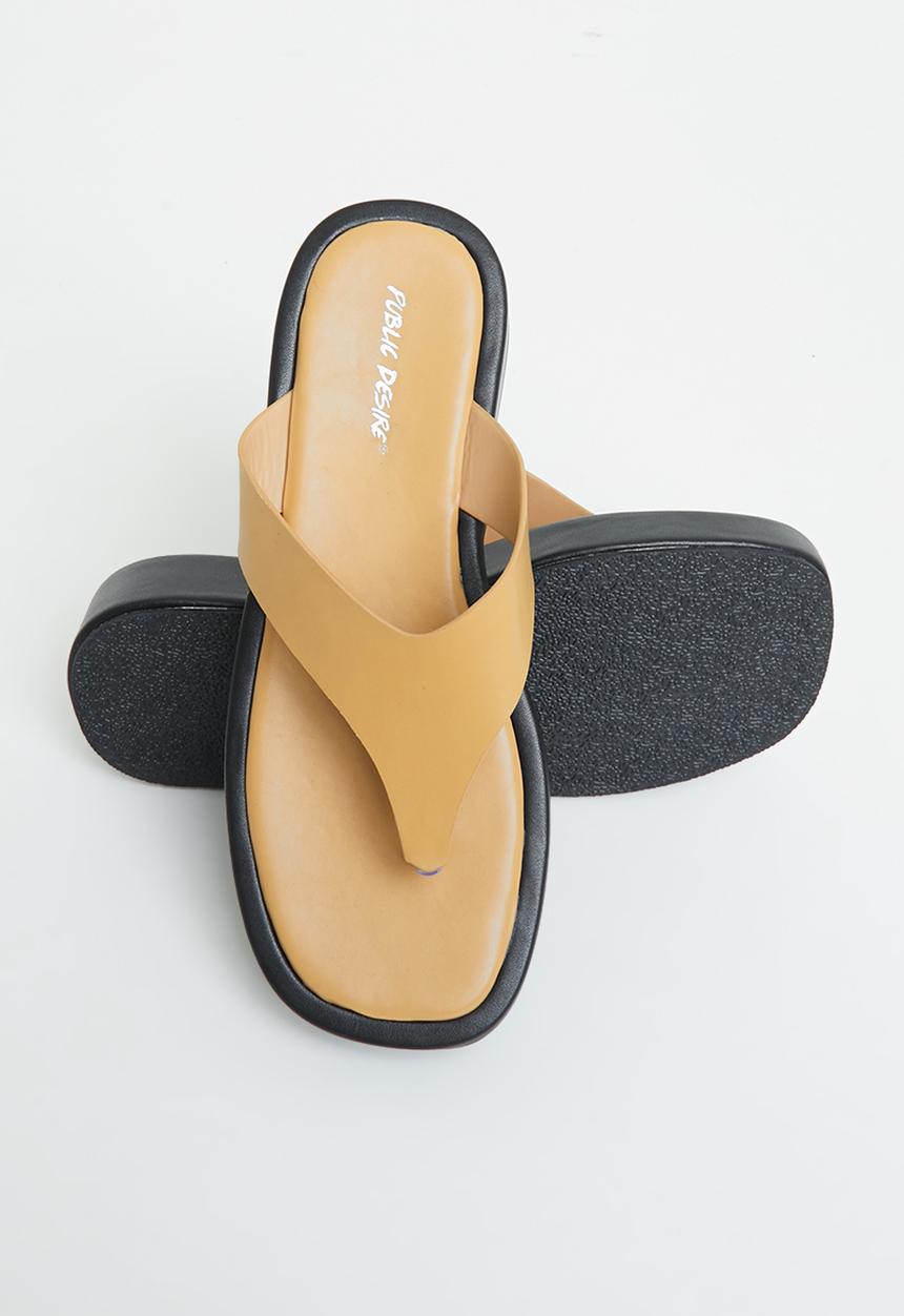 Public Desire - Voyage padded toepost sandal - tan