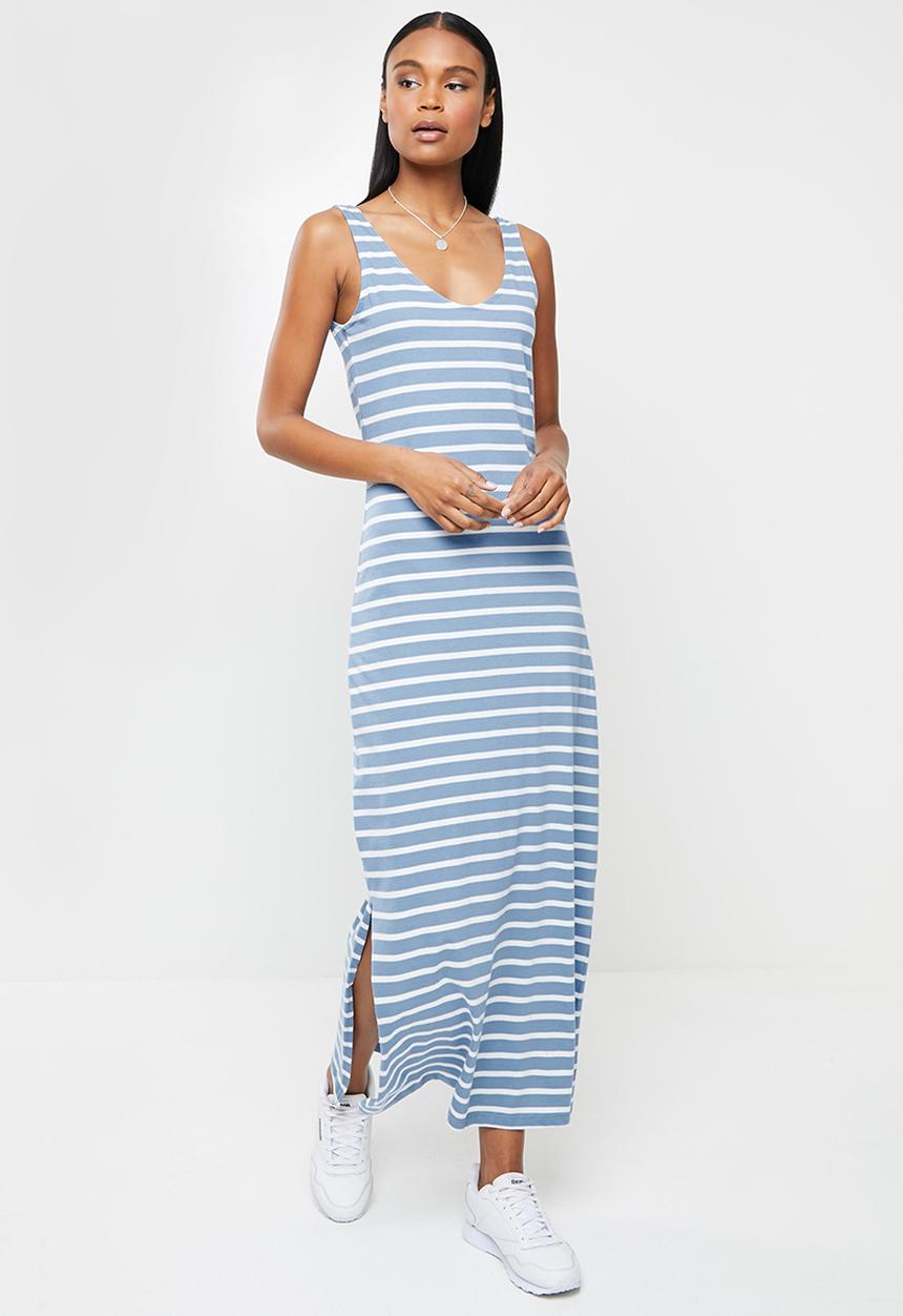 ONLY - May life sleeveless v-neck dress - allure/cloud dancer