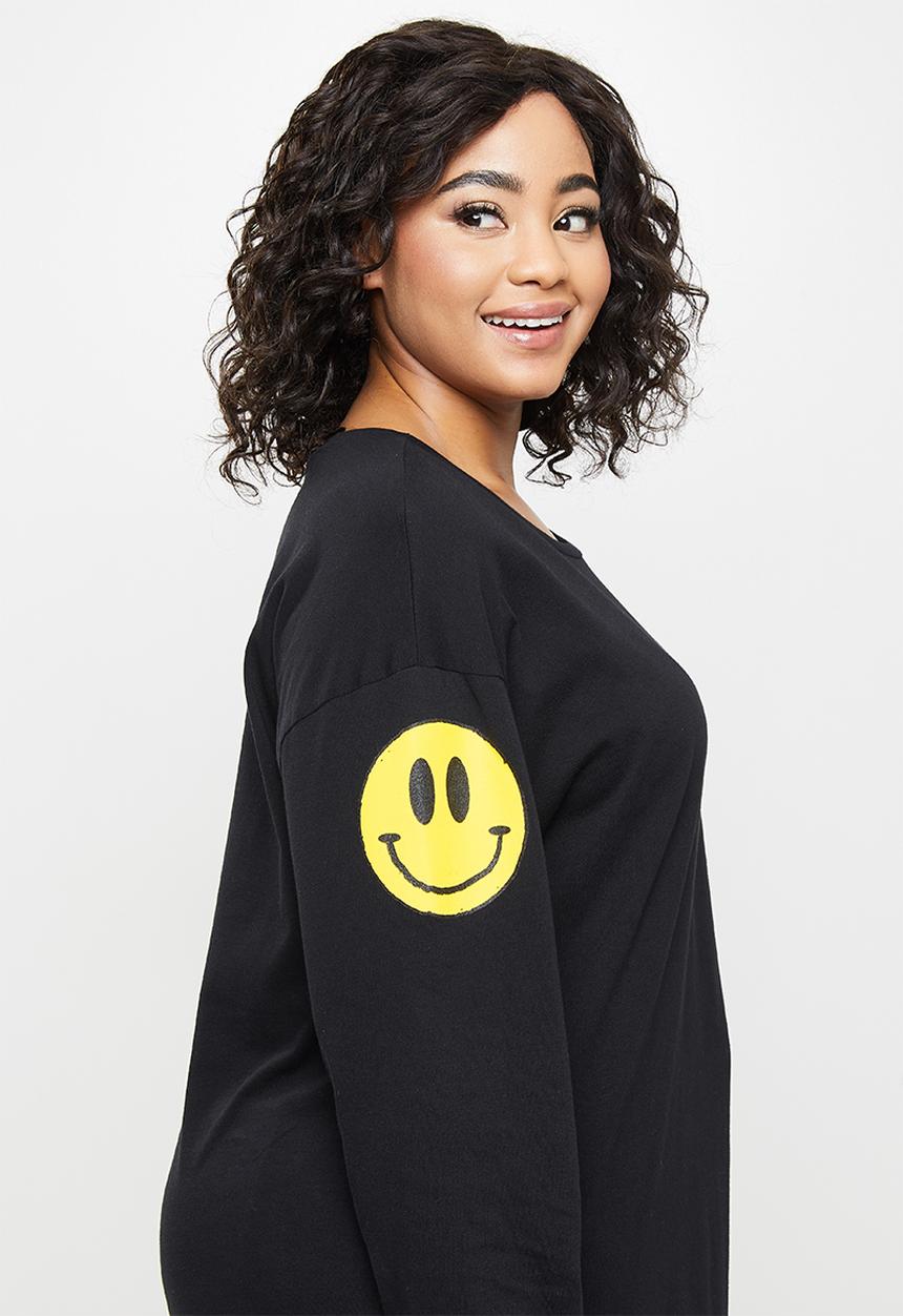 Blake - Long sleeve oversized tee w print - black