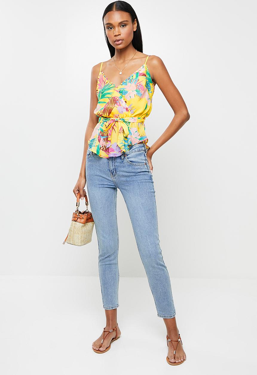 GUESS - Short sleeve kimora wrap cami top - multi 