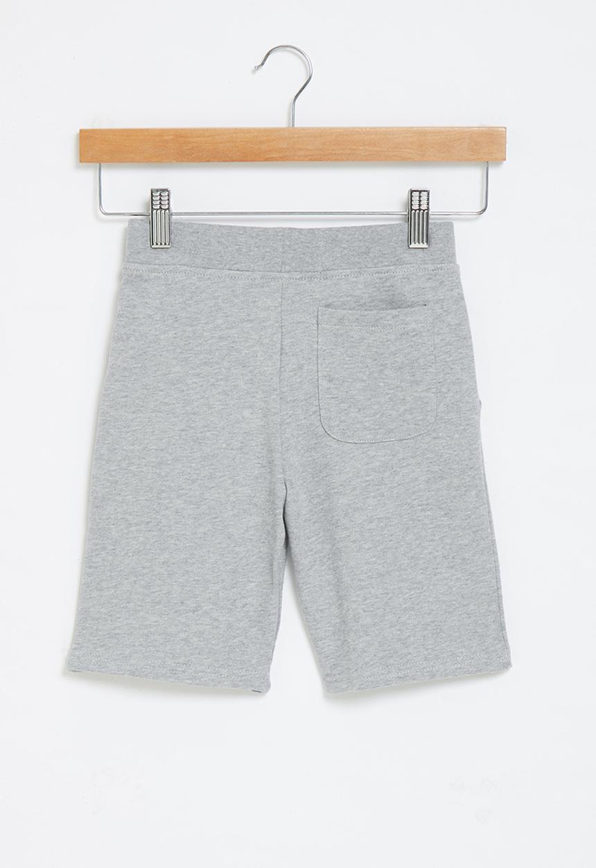 GUESS - Guess younger boys active shorts - grey