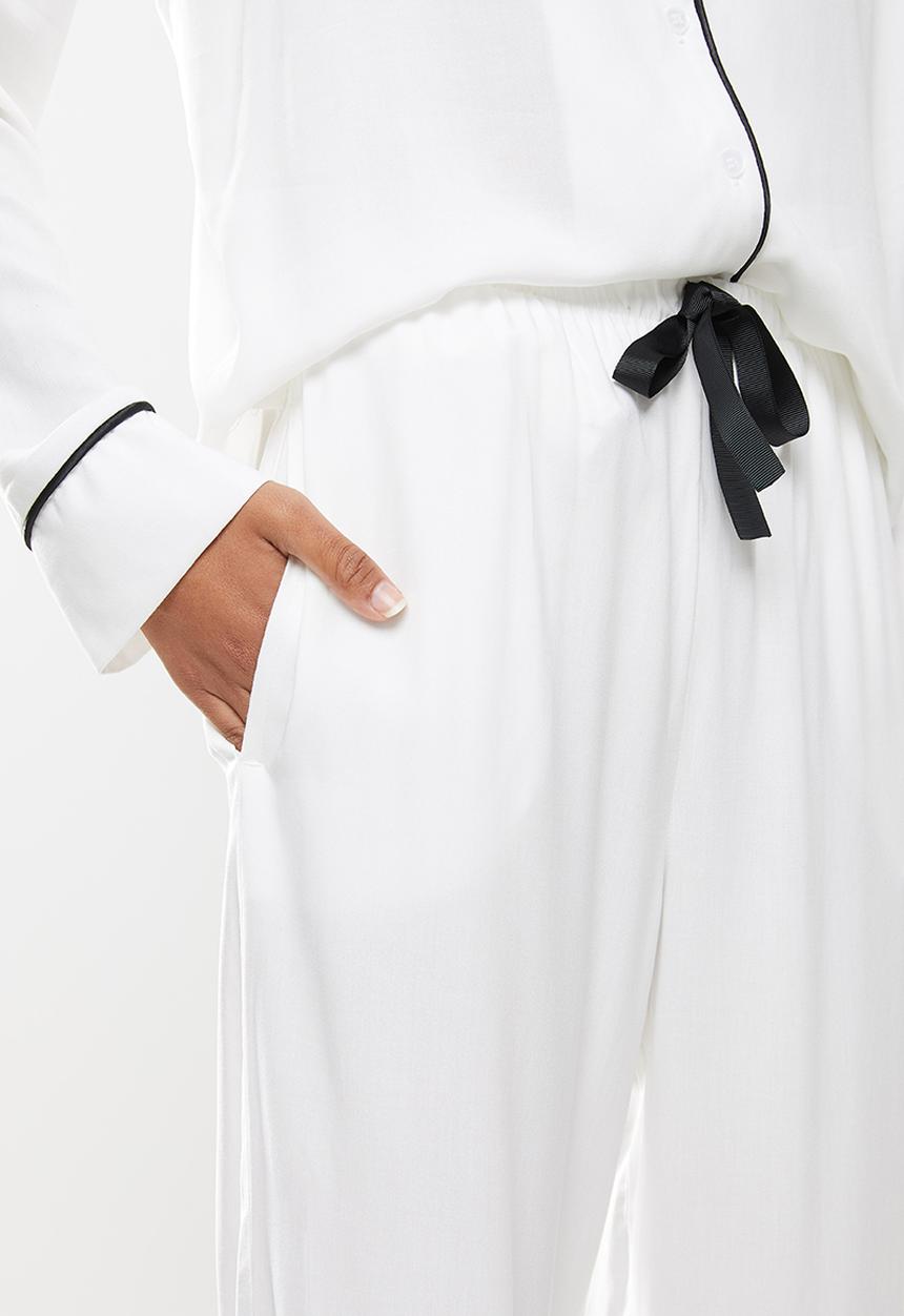 Superbalist - Sleep shirt & pants set - white