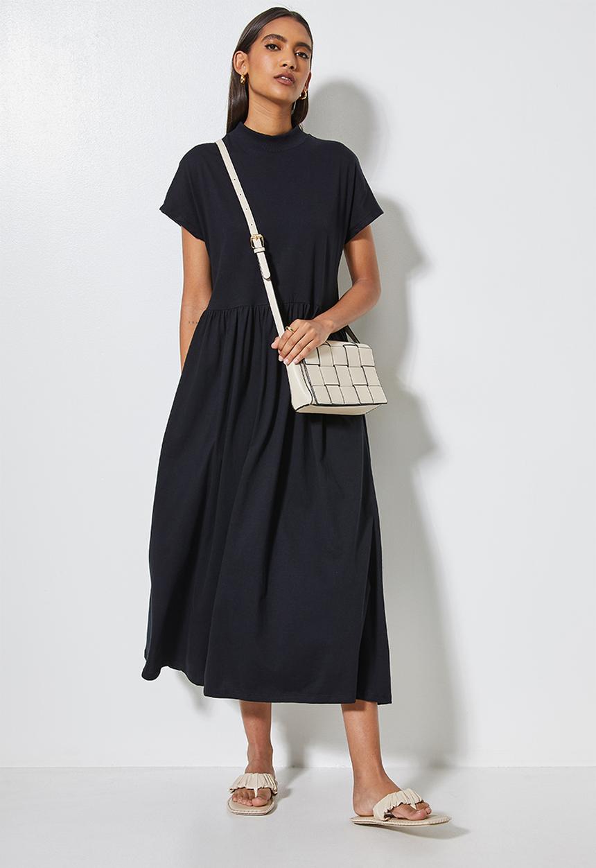 Superbalist - Funnel neck babydoll T shirt dress - black