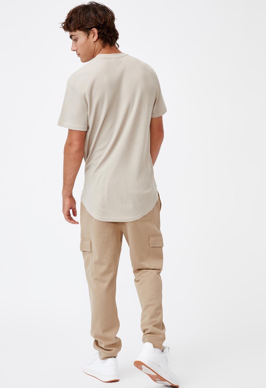 Cotton On - Trippy slim cargo trackie - stone