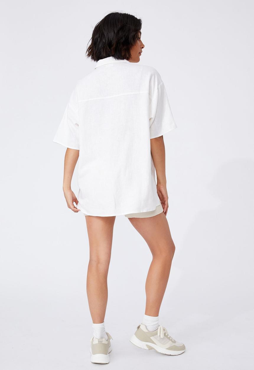 Cotton On - Dad short sleeve shirt - white