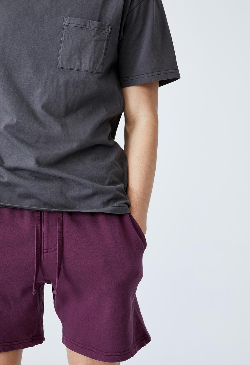 Cotton On - Pigment fleece short - pigment port wine