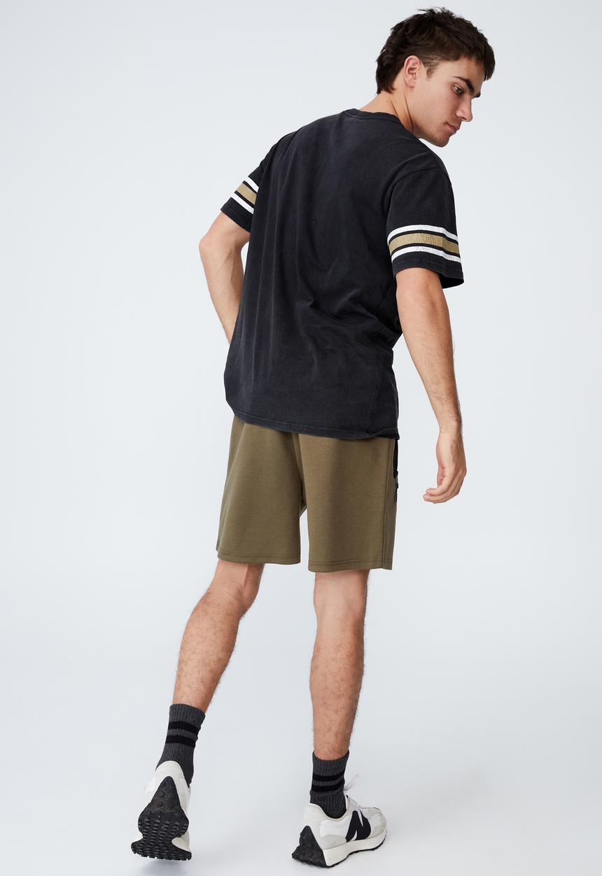 Cotton On - Active tech fleece short - military 
