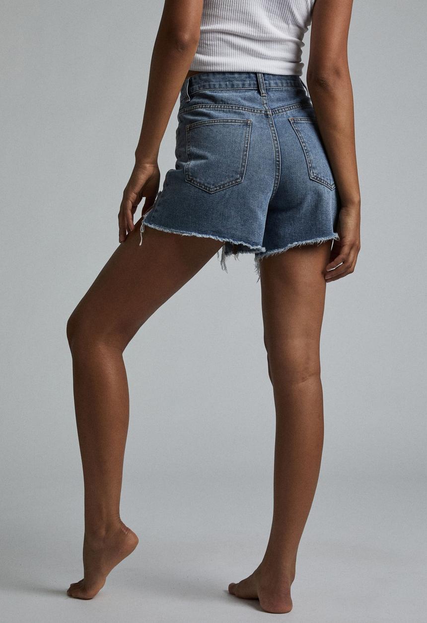 Cotton On - High ripped mom denim short - brunswick blue