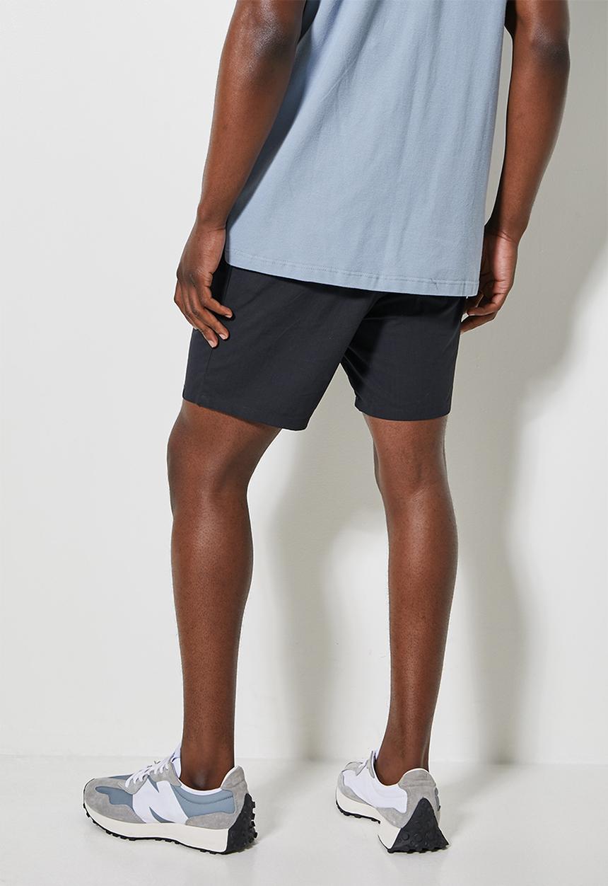 Superbalist - Deco light textured elasticated short - black 