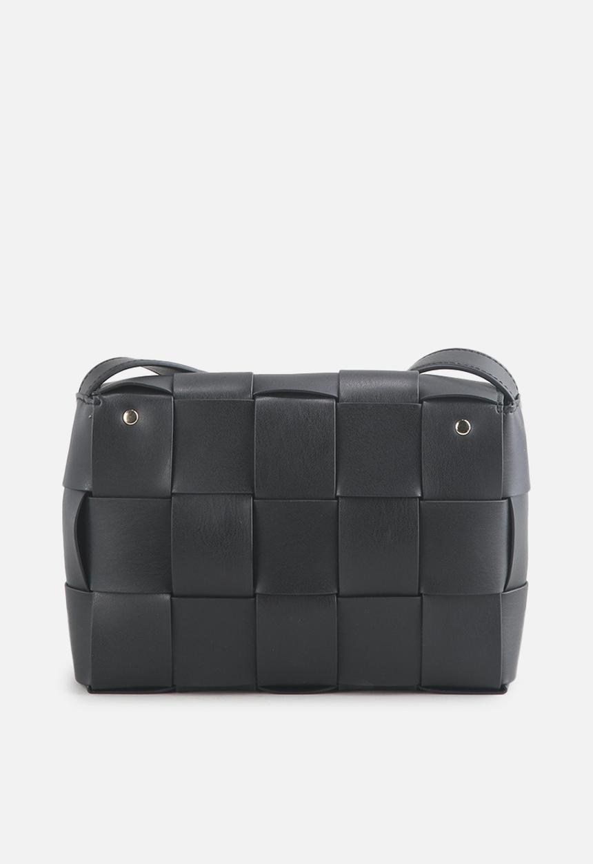 BUFFALO® London - Odette - crossbody bag - imi nappa - black