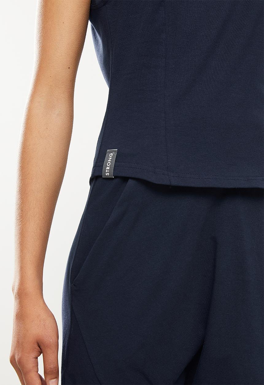 STRONG by T-Shirt Bed Co. - Ladies tailored vest - navy
