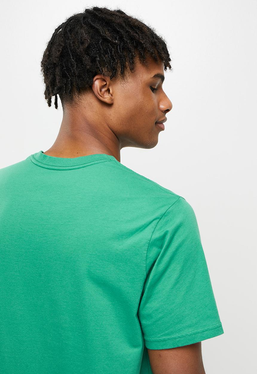 Levi’s® - Relaxed fit short sleeve logo tee - green 