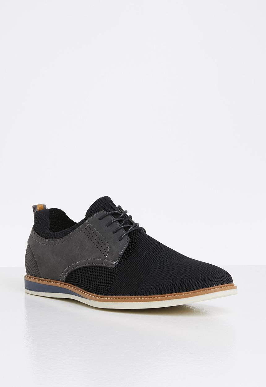 Call It Spring - Morris - black