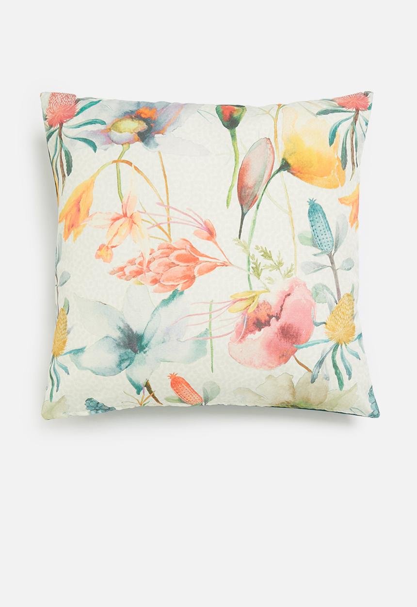 Hertex Haus - St.frances cushion cover - coral
