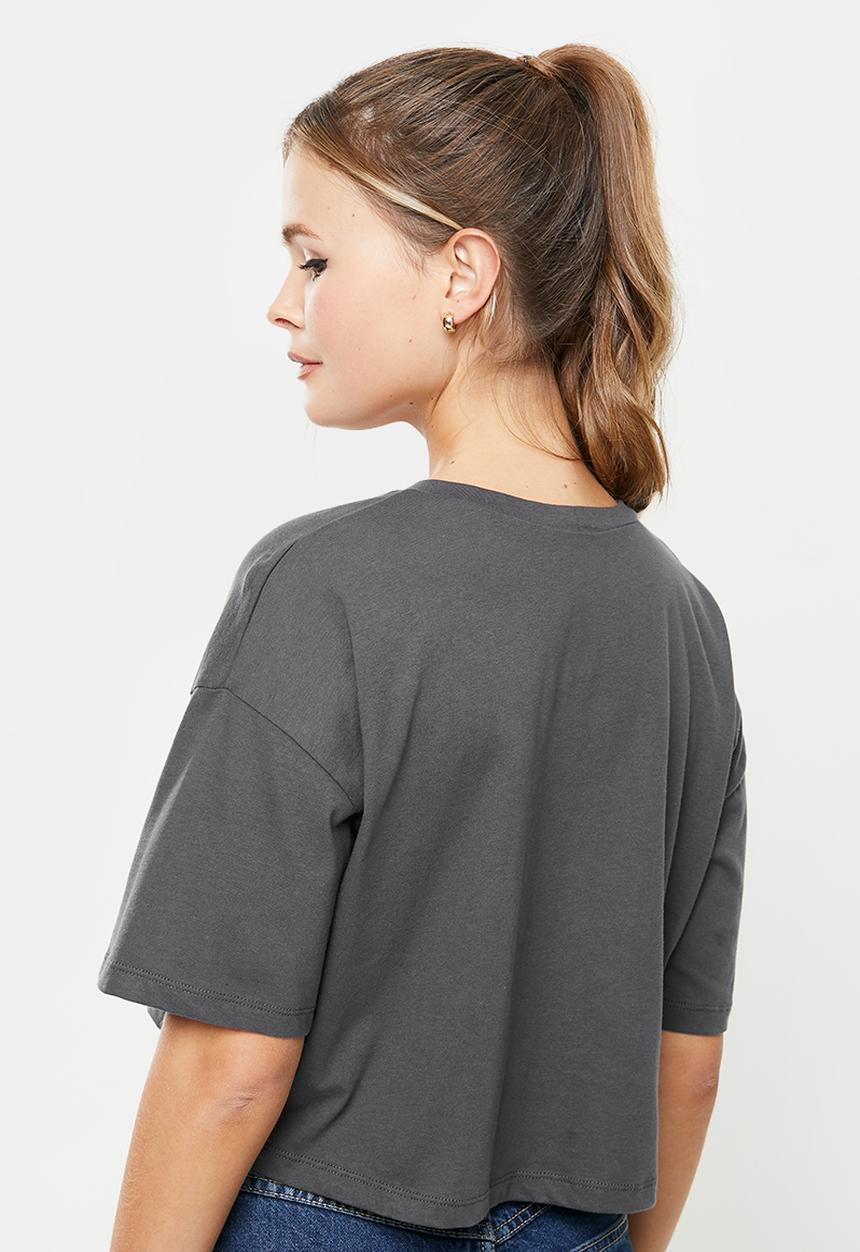 Blake - Boxy cropped tee - charcoal