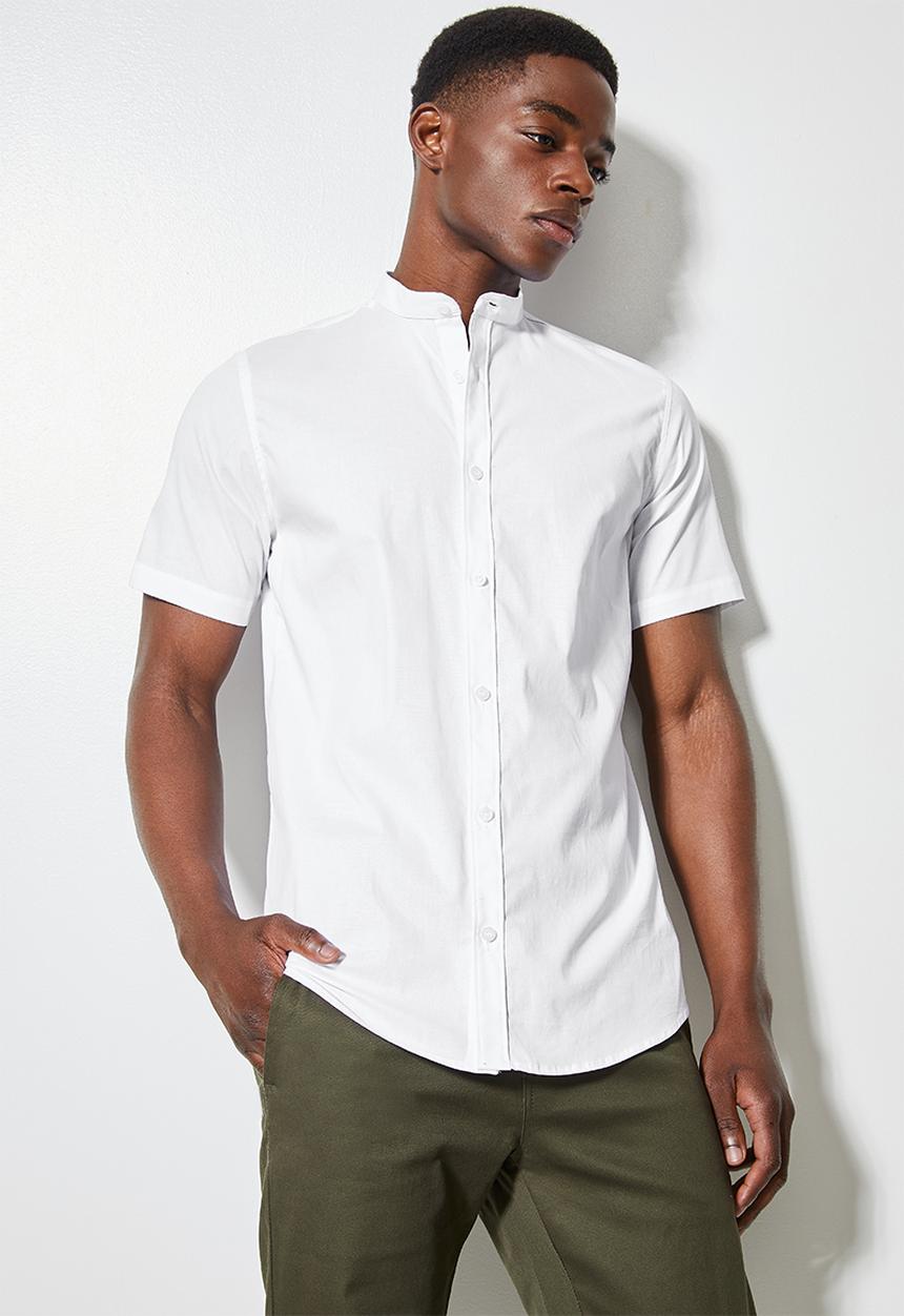Superbalist - Mandarin slim fit short sleeve shirt - white