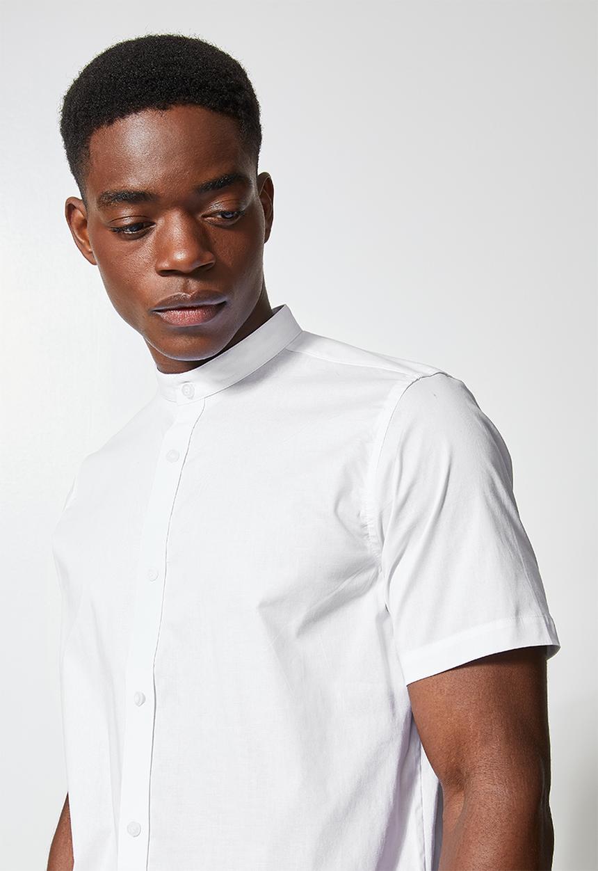 Superbalist - Mandarin slim fit short sleeve shirt - white