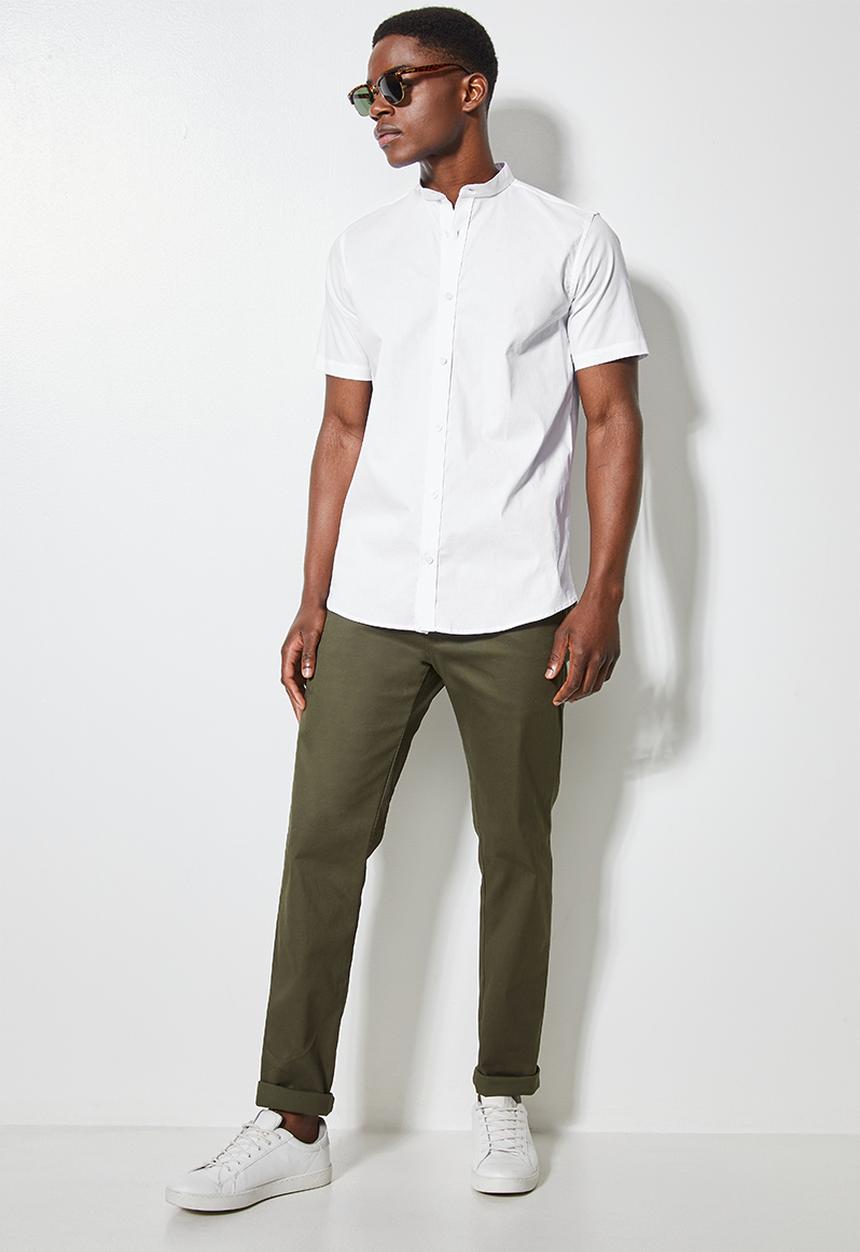 Superbalist - Mandarin slim fit short sleeve shirt - white