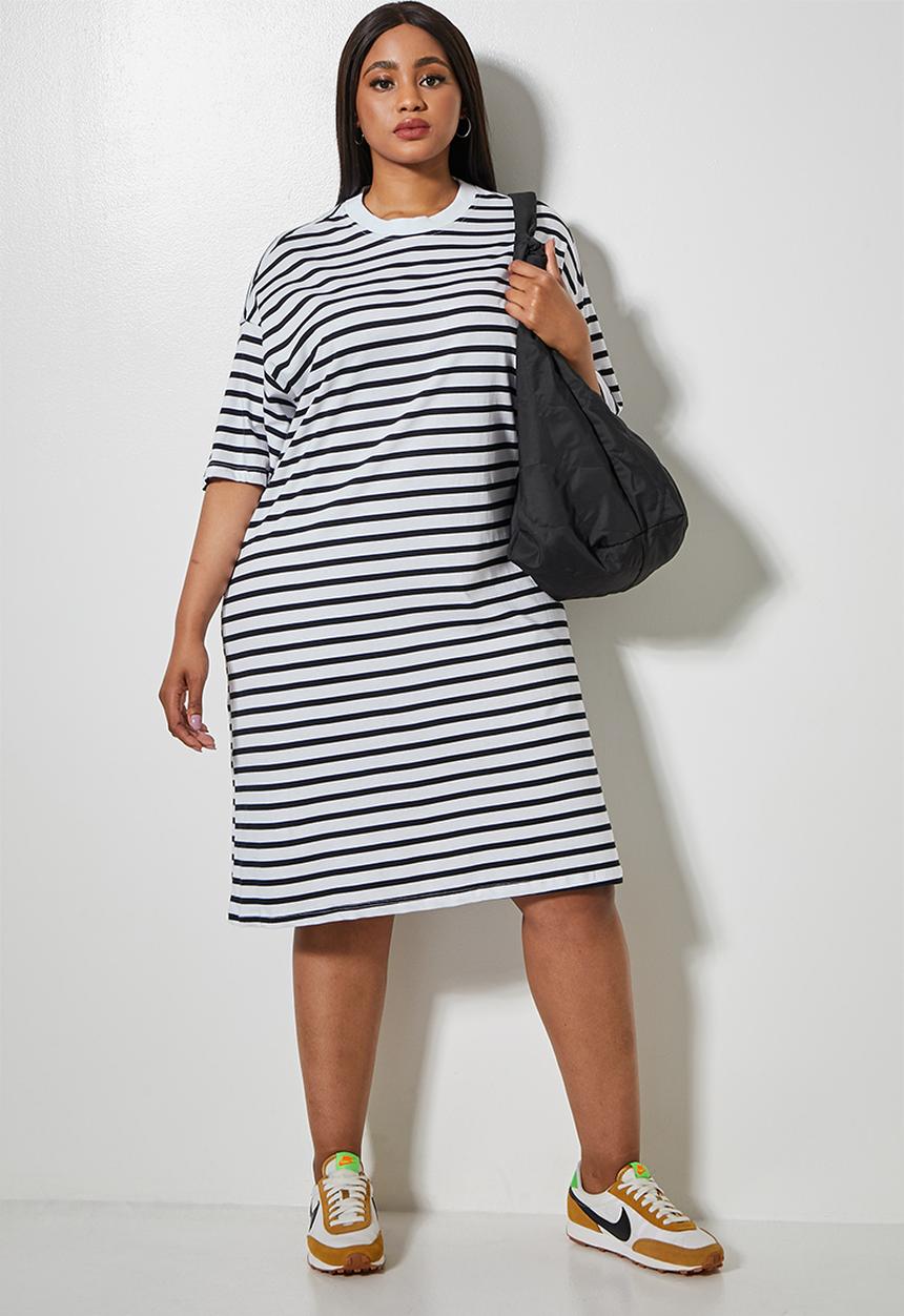 Superbalist - Oversized mini T-shirt dress - white & black