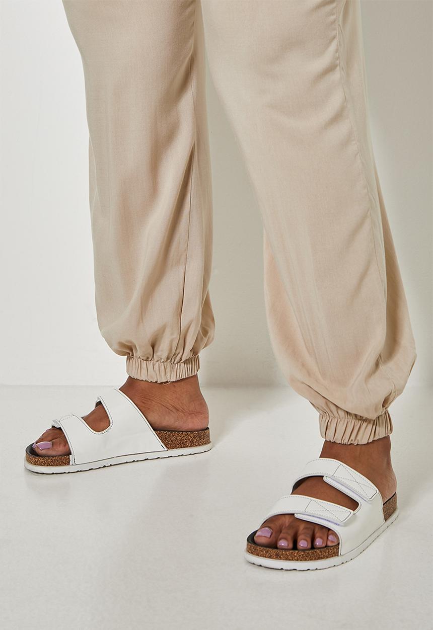 Superbalist - Easy pull on pants - stone