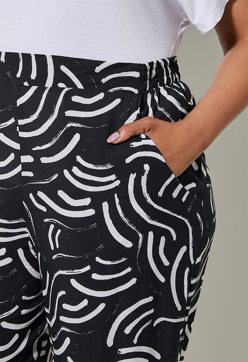 Superbalist - Easy pull on pants - black & white