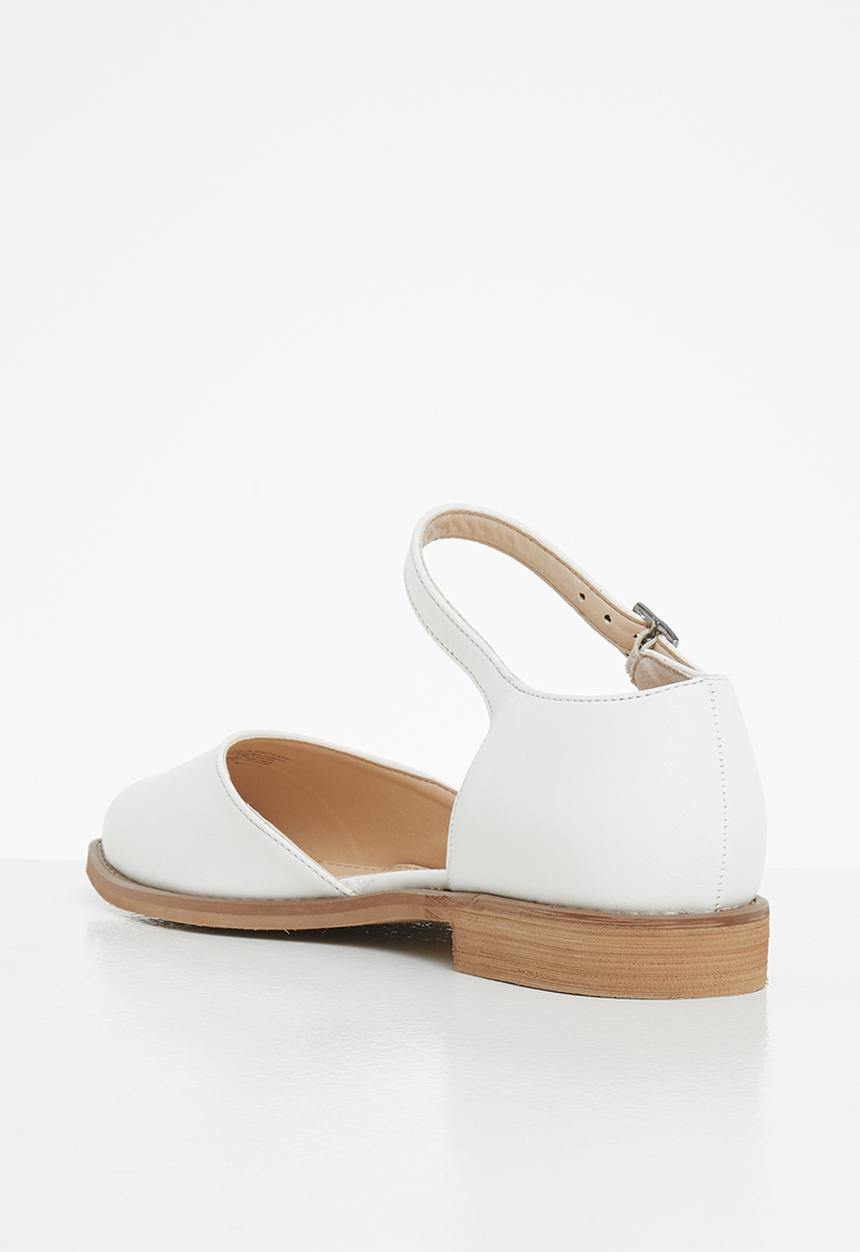 Superbalist - Glow strap pump - white