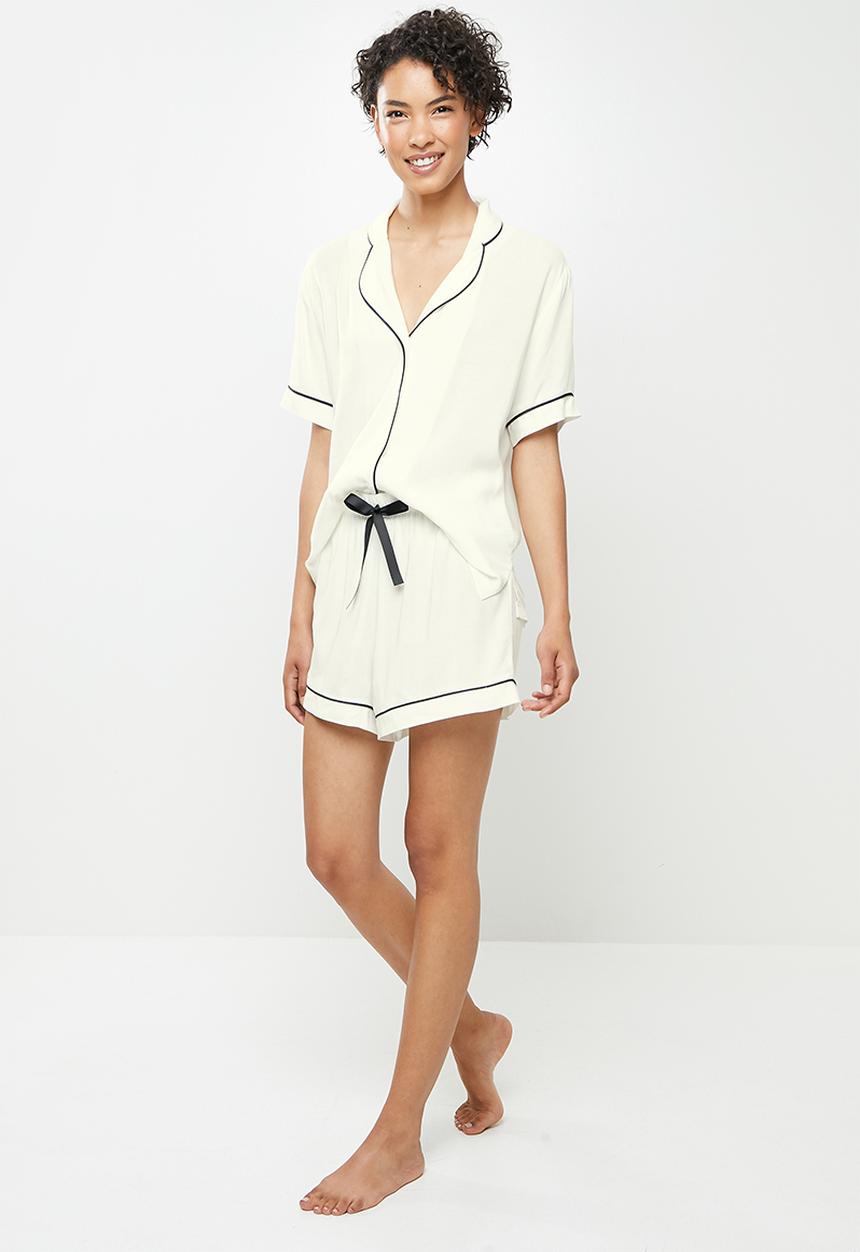 Superbalist - Sleep shirt & shorts set - ecru