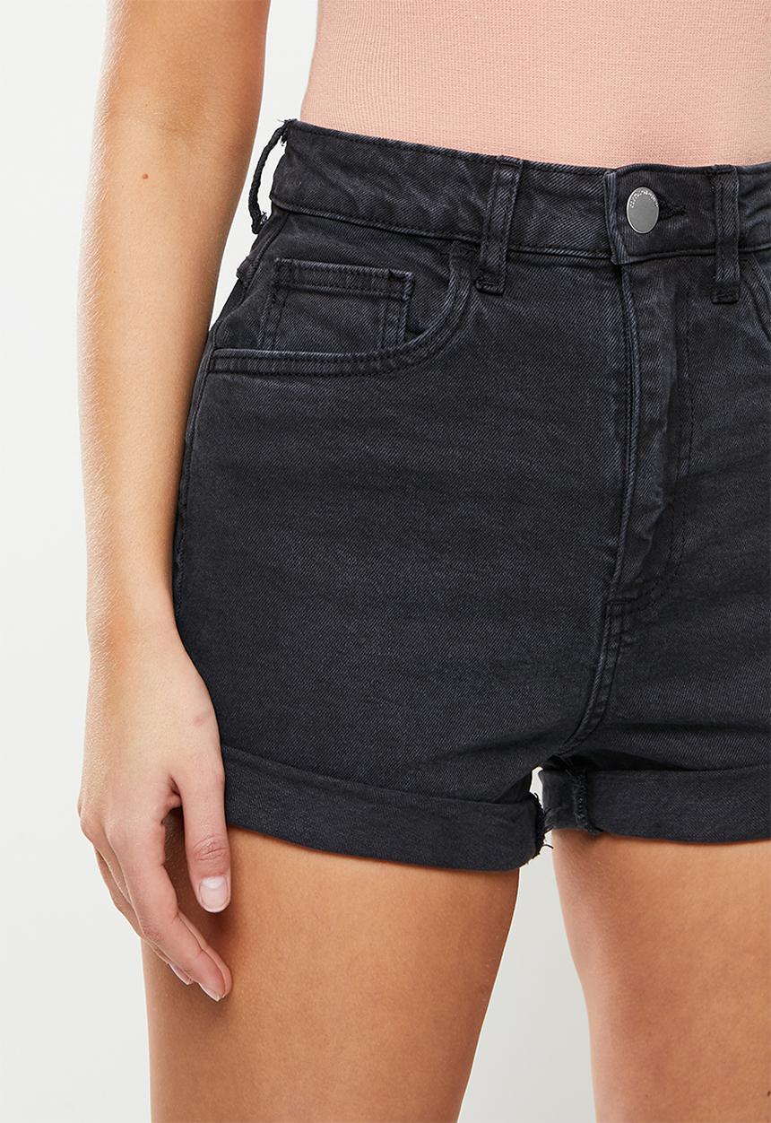 Cotton On - High rise classic stretch denim short - washed midnight black