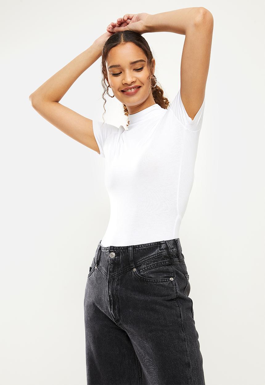 Blake - Turtleneck bodysuit with tie back - white