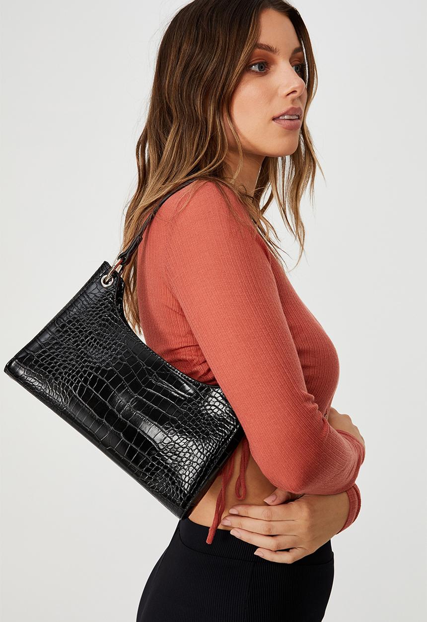 Rubi - Gigi underarm bag - black texture