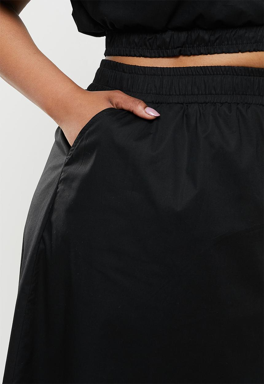 Me&B - Plus elasticated cotton maxi skirt - black
