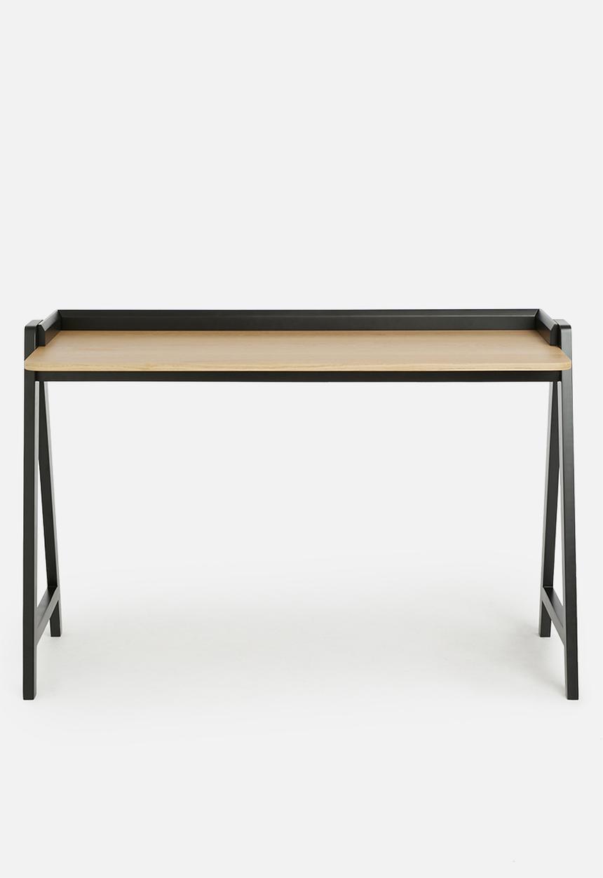 Basics - Harper desk - natural & black