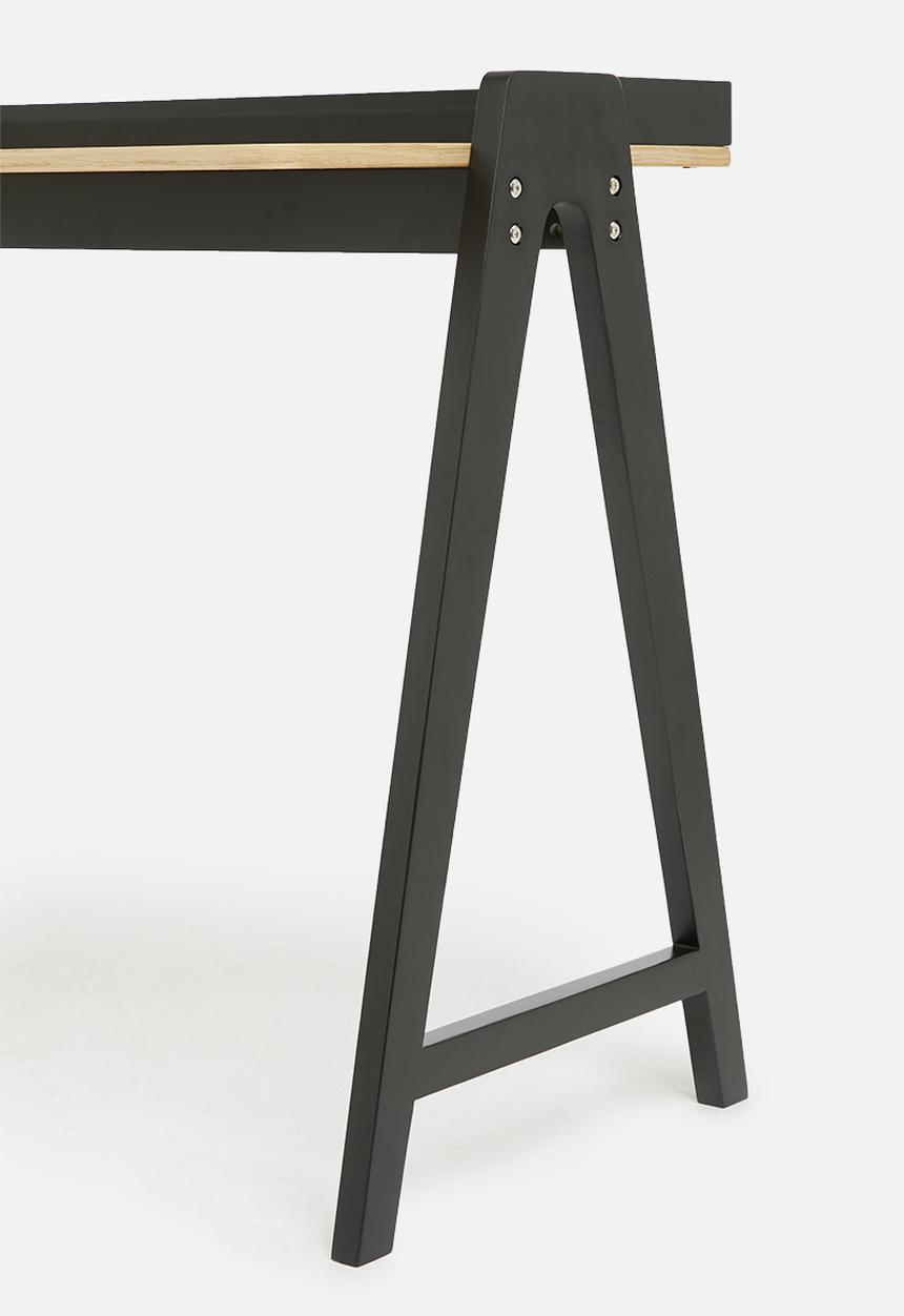 Basics - Harper desk - natural & black