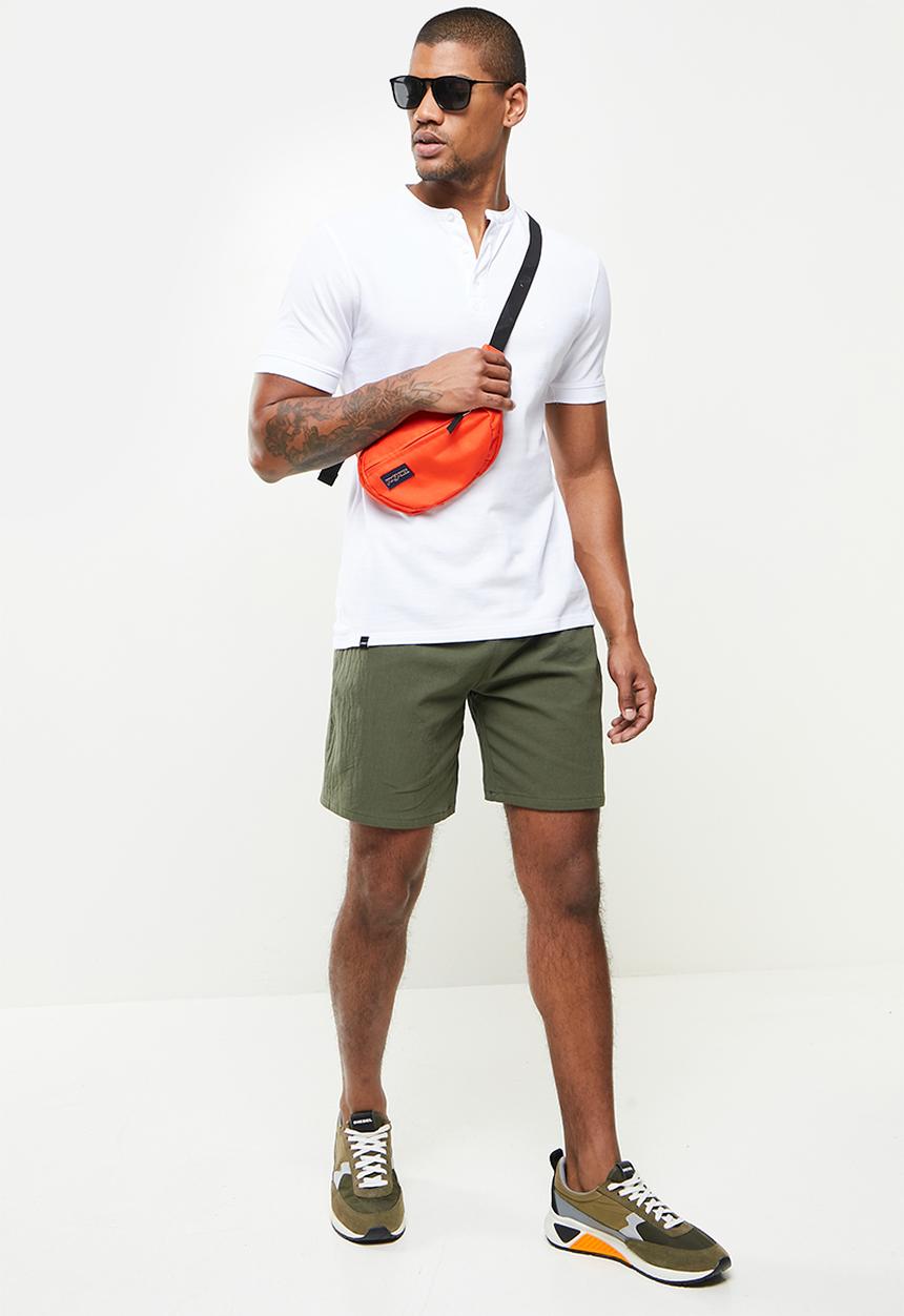basicthread - Elastic waistband bermuda short - khaki