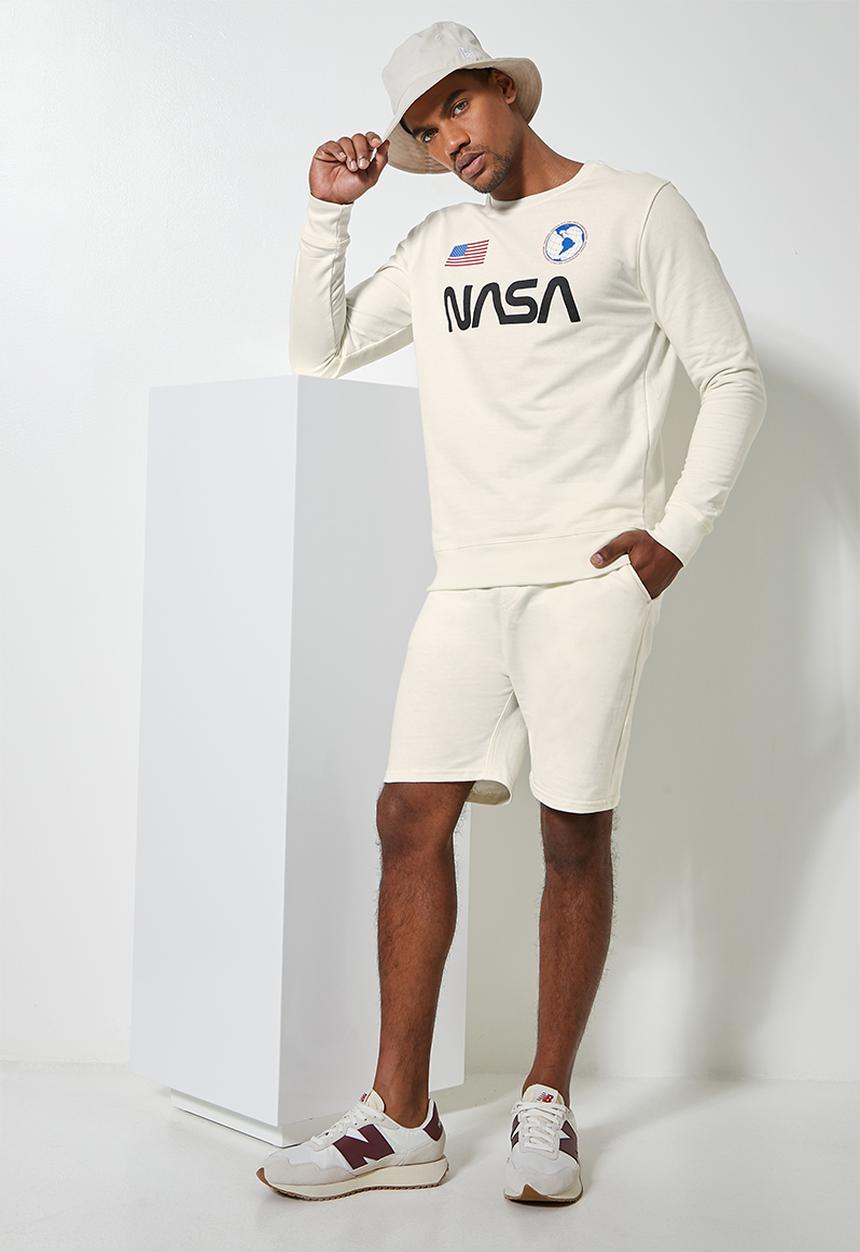 Superbalist - Sunday sweatshorts - ecru