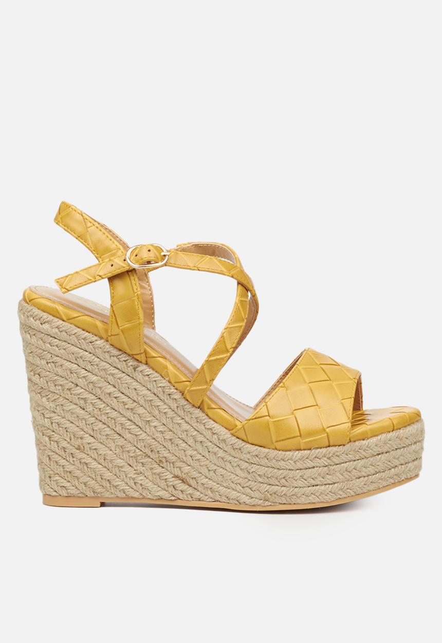 Butterfly Feet - Tiana 1 espadrille wedge - mustard