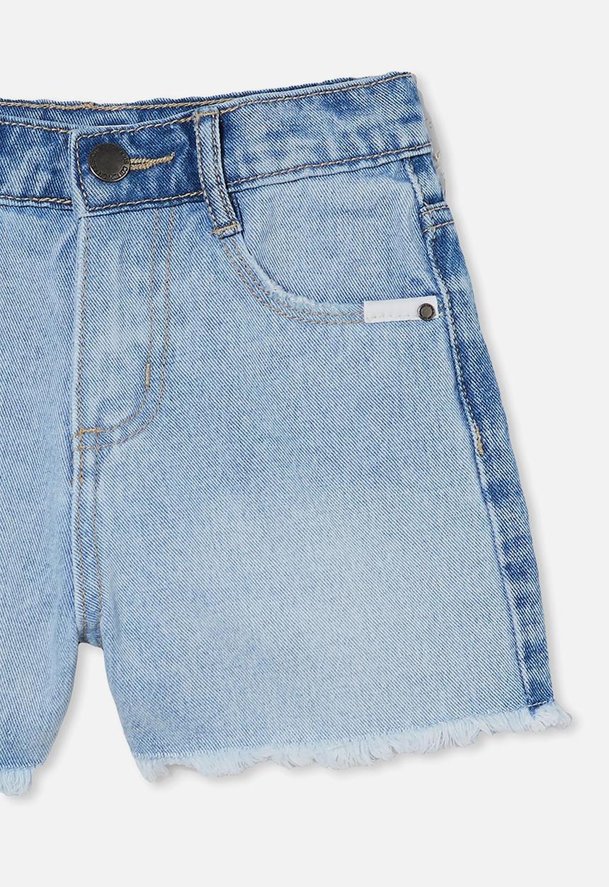Cotton On - Sunny denim short  - weekend wash/patching
